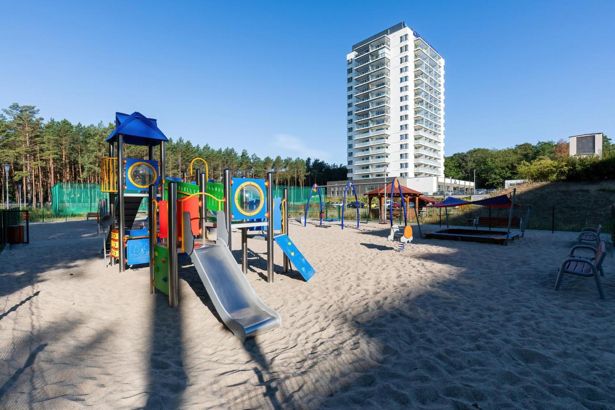 Aquamarina Onyx Miedzyzdroje Z Parkingiem By Rent Like Home المظهر الخارجي الصورة